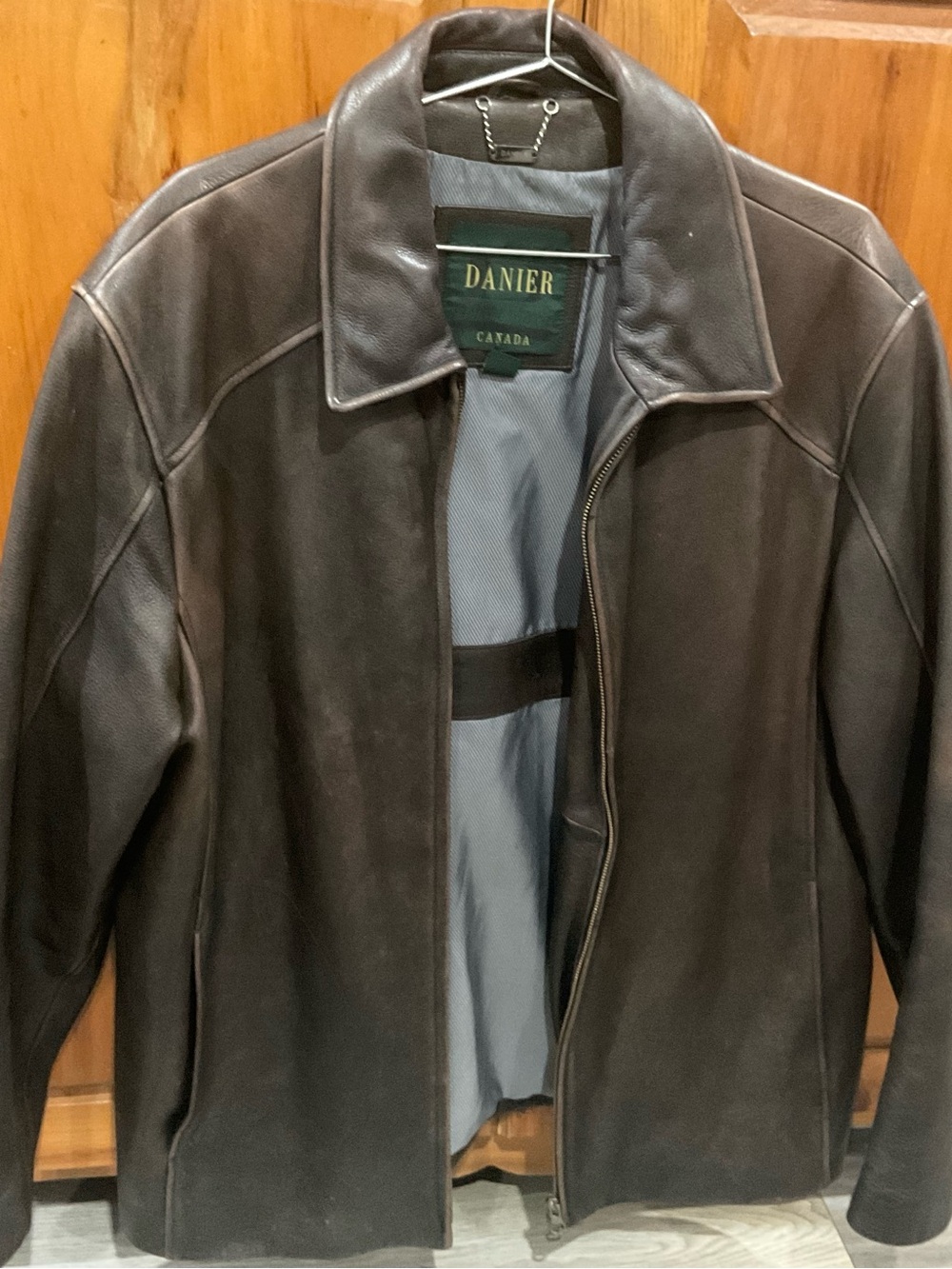Danier Men’s Genuine Leather Jacket Brown Vintage